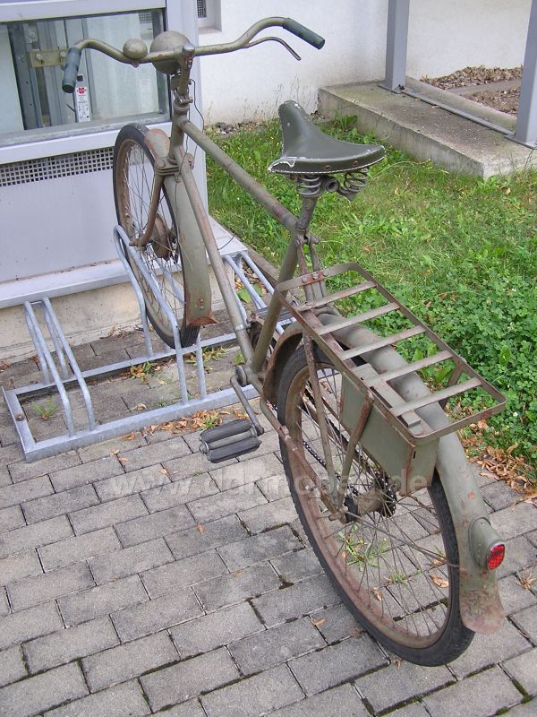 Hilfe, wer kennt dieses Fahrrad/Marke?, ich kanns nicht